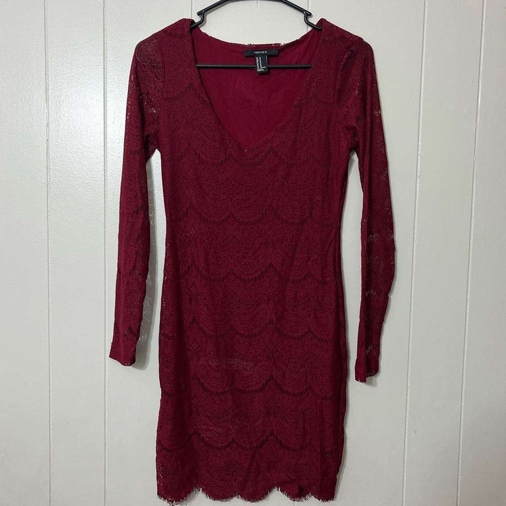 Forever 21 Long Sleeve Lace Dress Size M